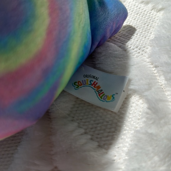 Squishmallows-Kellytoy- Delphine the Axolotl -8 inch (NWOT) - Picture 5 of 6